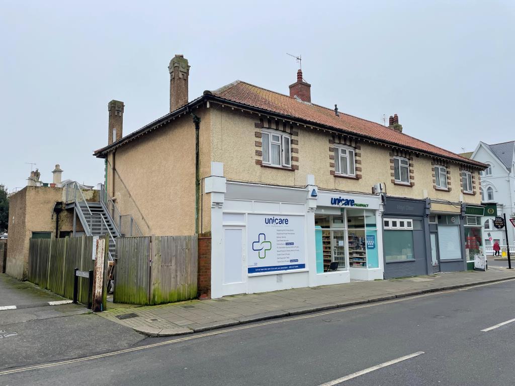 Freehold Mixed-Use Investment
