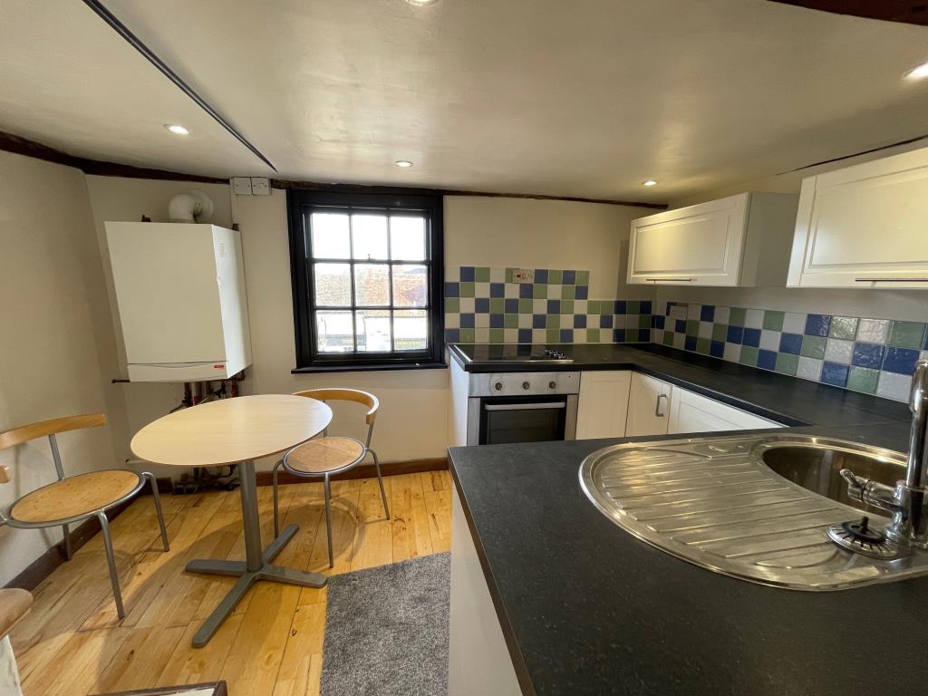 Vacant Studio Flat For Investment