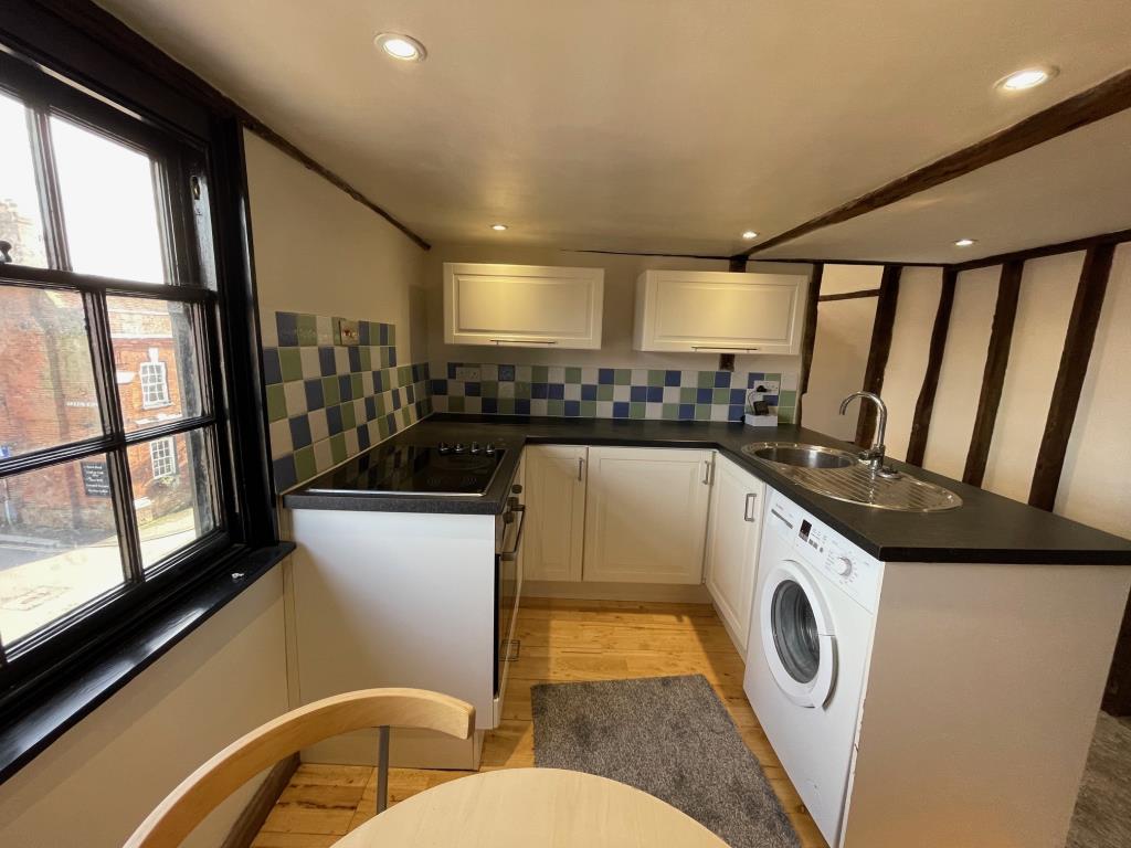 Vacant Studio Flat For Investment