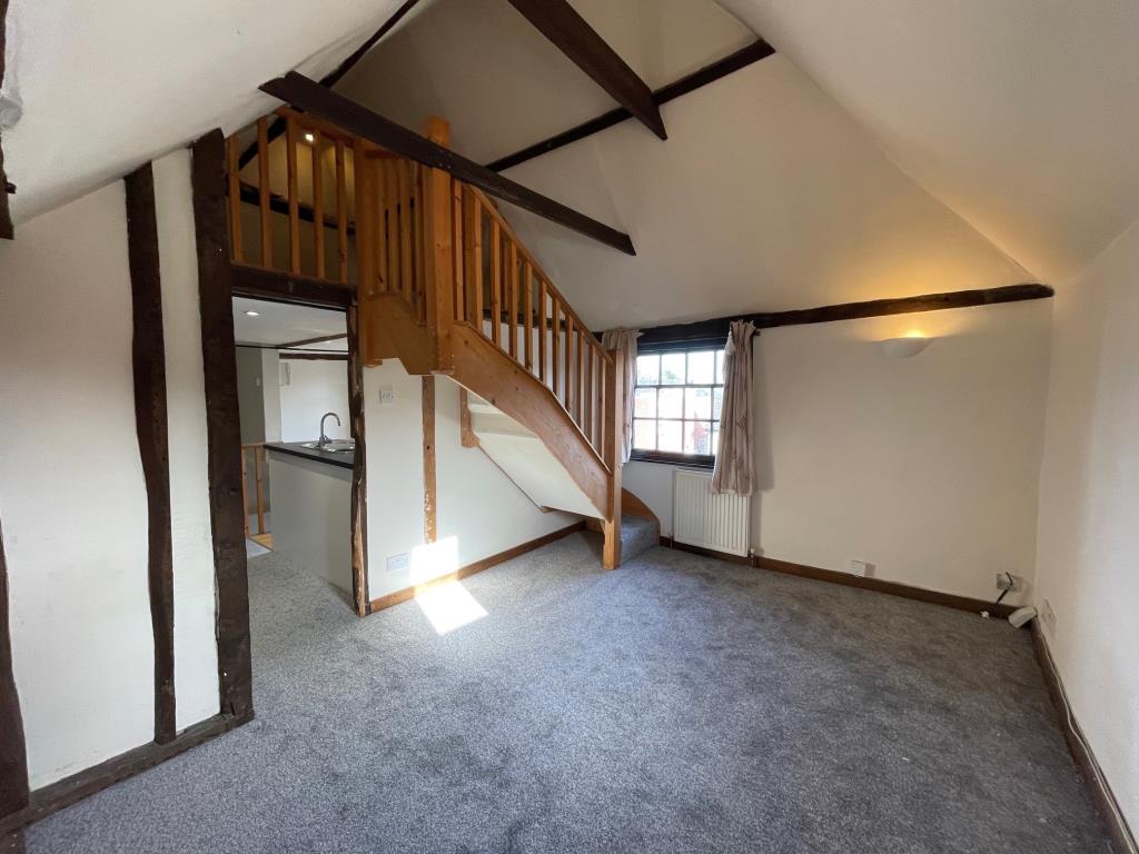 Vacant Studio Flat For Investment