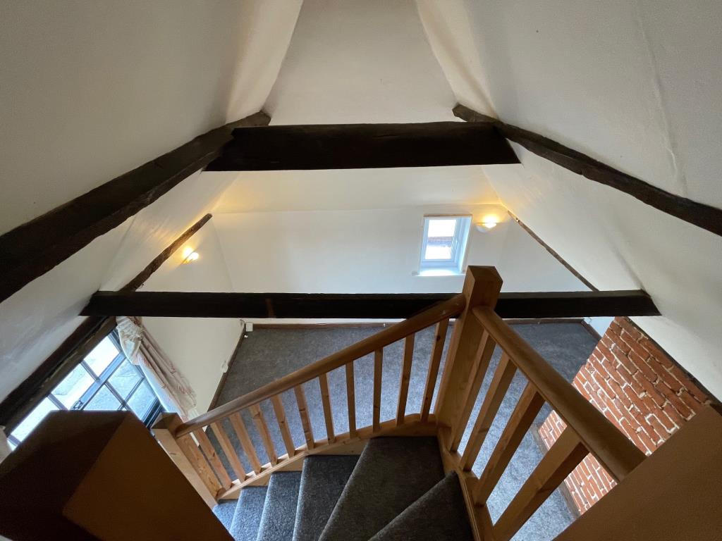Vacant Studio Flat For Investment