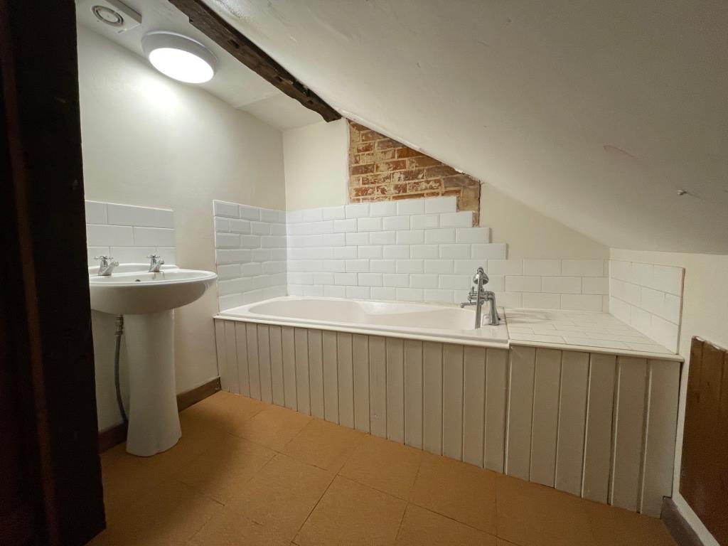 Vacant Studio Flat For Investment