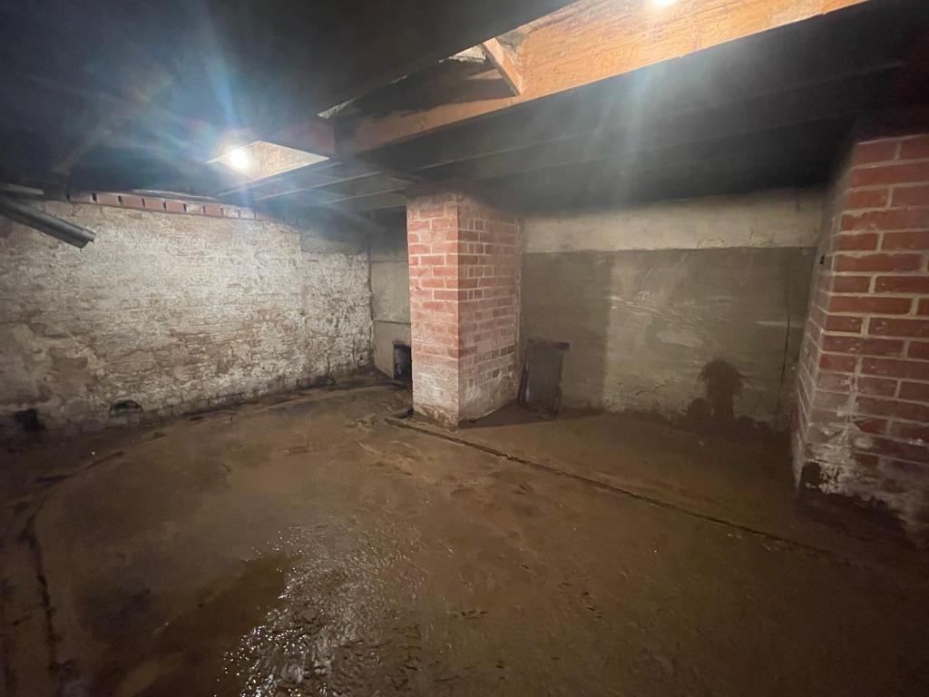 Vacant City Centre Commercial Premises
