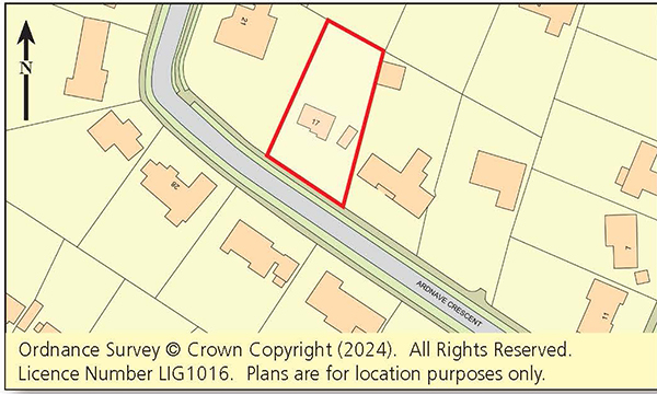 Detached House On A Plot Of 0.09 Hectares (0.22 Acres)