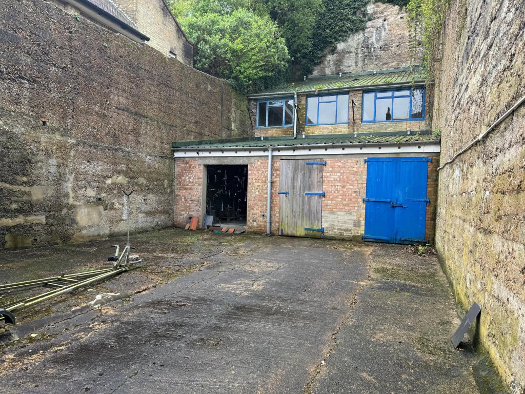 Four-Bedroom Maisonette Investment Plus Vacant Yard And Buildings With Planning For Four Flats