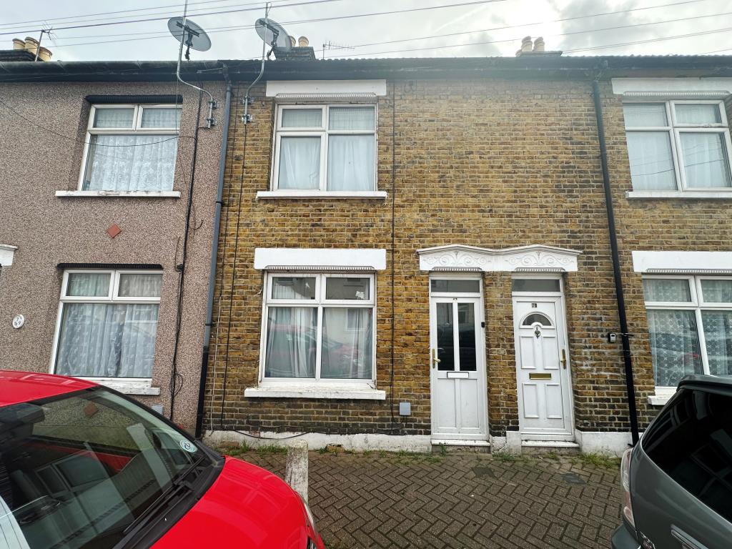 Three-Bedroom Mid-Terrace House For Investment