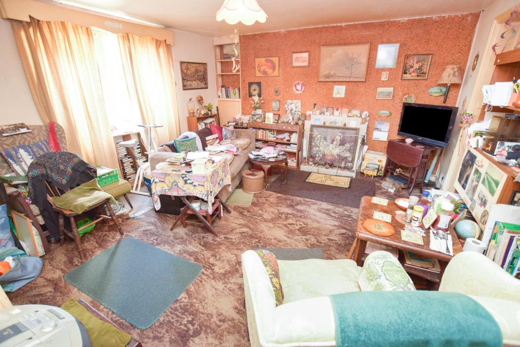 Freehold Investment Comprising Five Apartments With Parking And Gardens