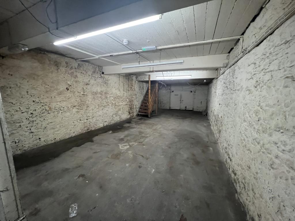 Commercial Building With Planning For Two Flats To The Upper Floors And Further Potential