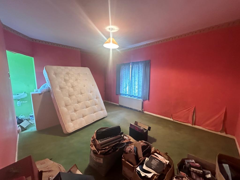 Four-Bedroom House For Refurbishment