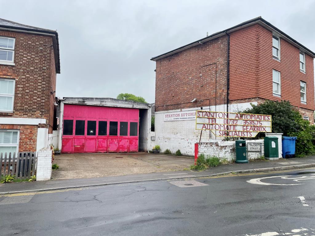 Freehold Car Garage