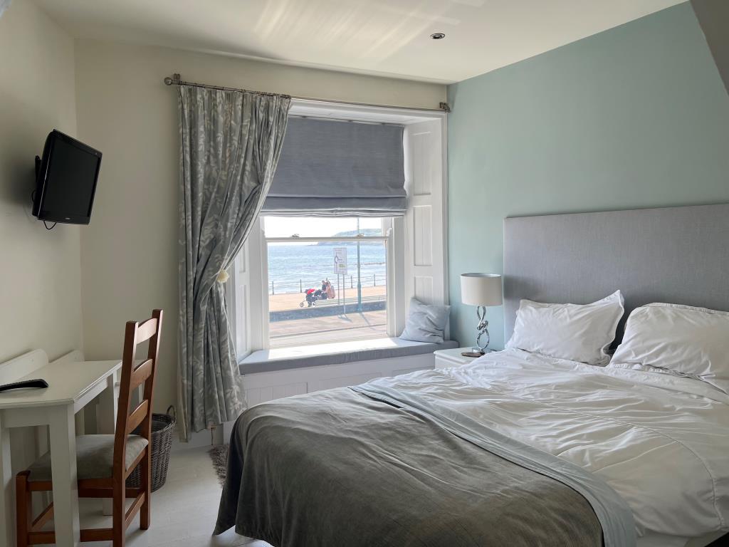 Commercial Property With Three Self-Contained Letting Units Enjoying Sea Views