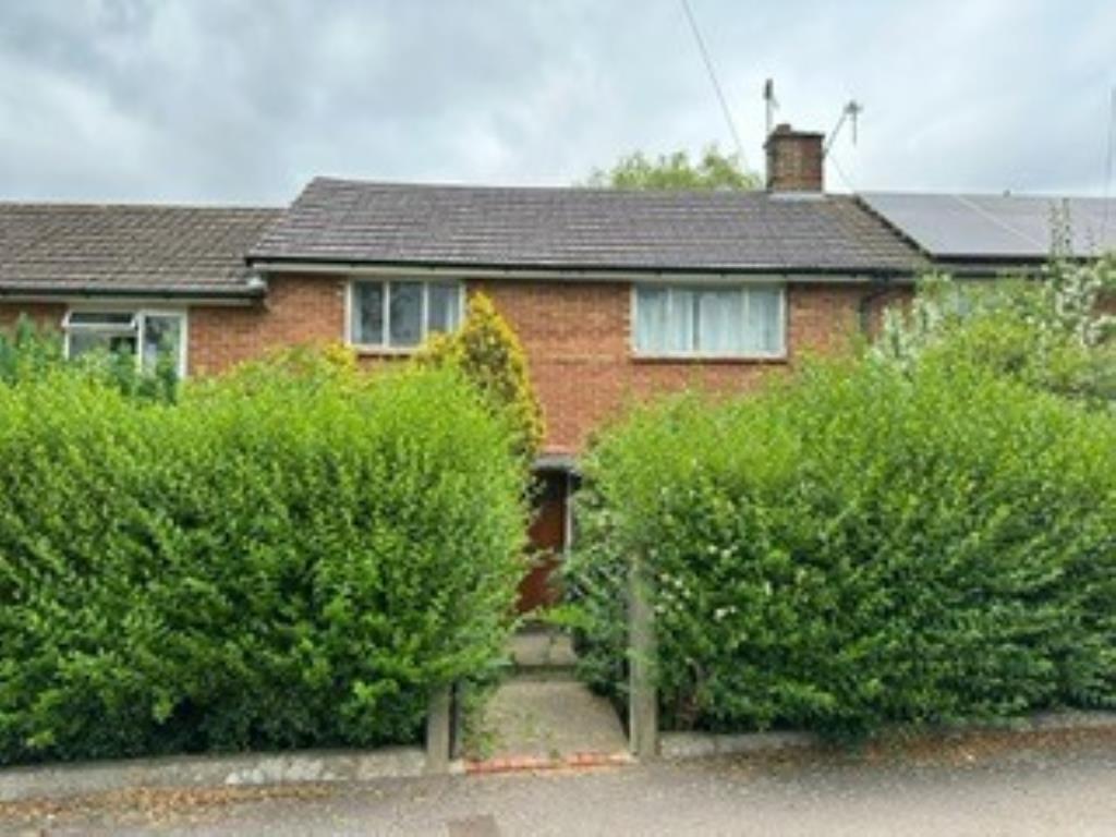 Mid-Terrace House For Refurbishment
