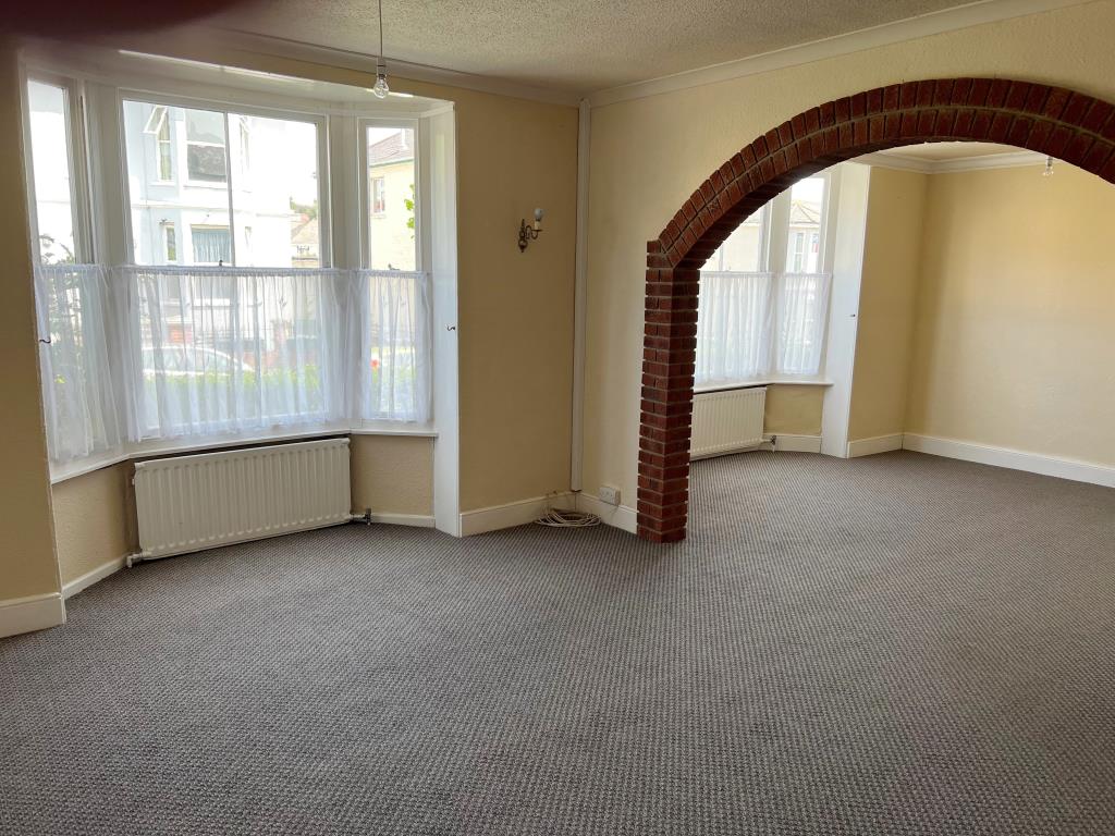 Town Centre Six-Bedroom House With Potential