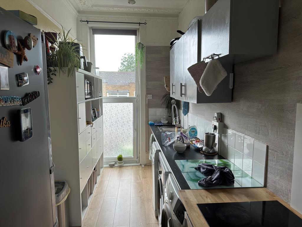 Block Of Five Flats For Investment