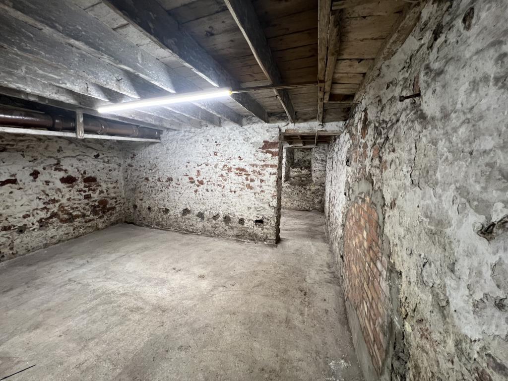 Commercial Building With Planning For Two Flats To The Upper Floors And Further Potential
