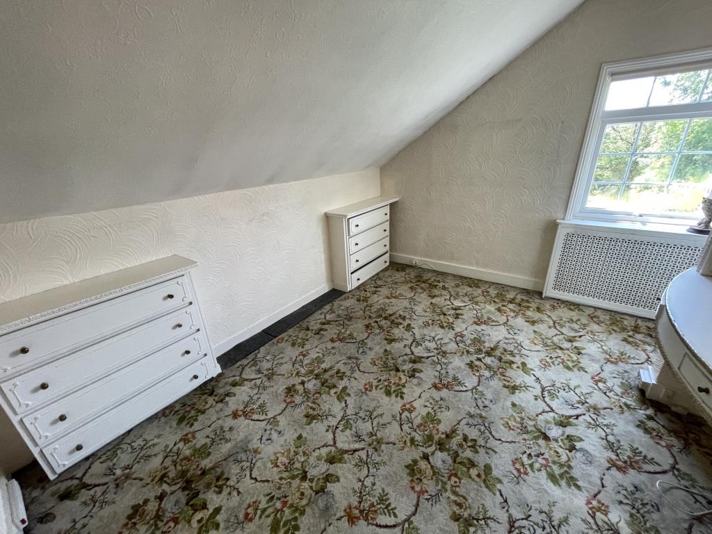 Detached Bungalow & Garage With Potential