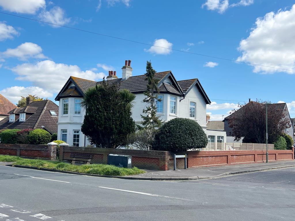 Flat With Sea Views