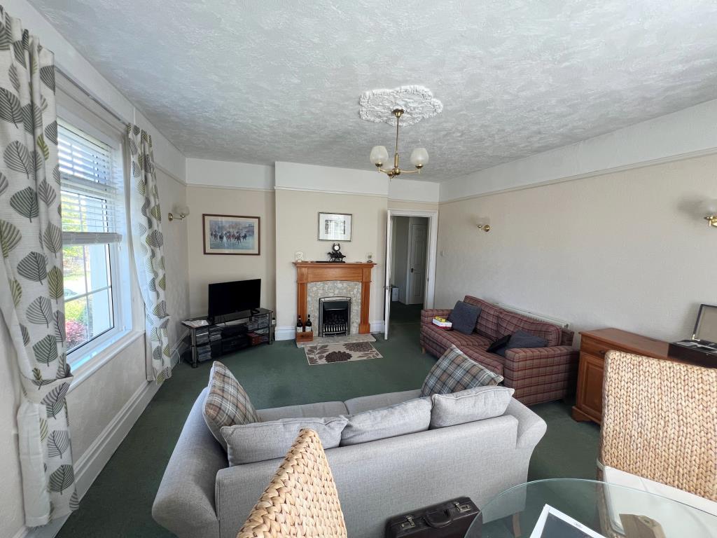 Flat With Sea Views