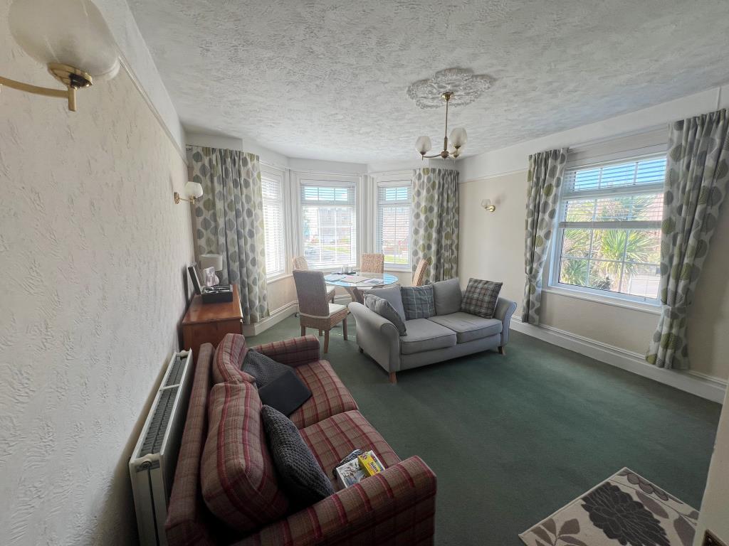 Flat With Sea Views
