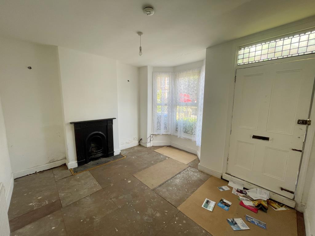 Two-Bedroom Semi-Detached In Good Location