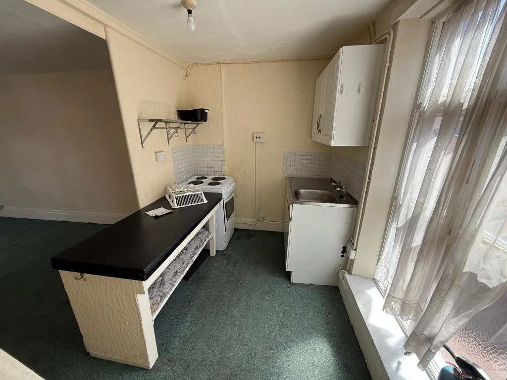 Mixed Use Building For Improvement And Repair