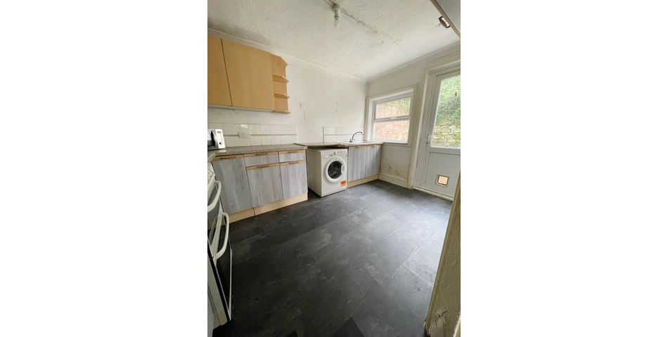 Lot 11 - Three-bedroom House For Improvement