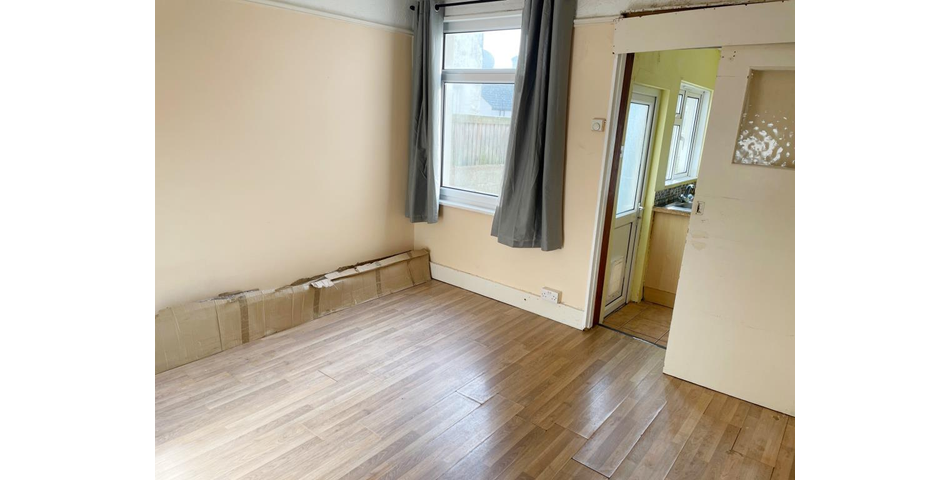 Lot 114 - Three-bedroom House For Improvement