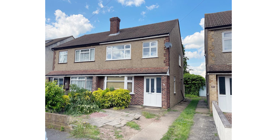 Lot 178 - Semi-detached House For Improvement