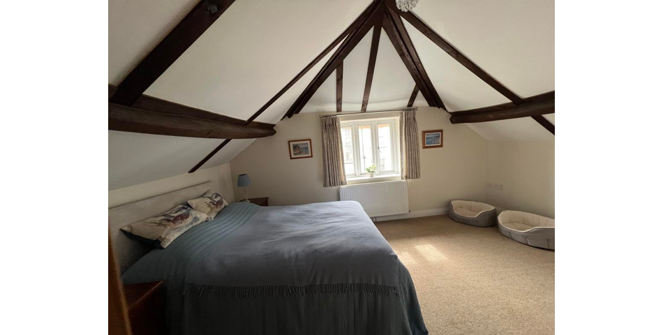 Lot 15 - Refurbished Character Cottage Close To The Sea