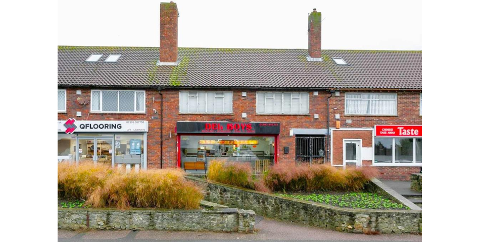 Lot 121 - Freehold Commercial Investment Plus Residential Ground Rent