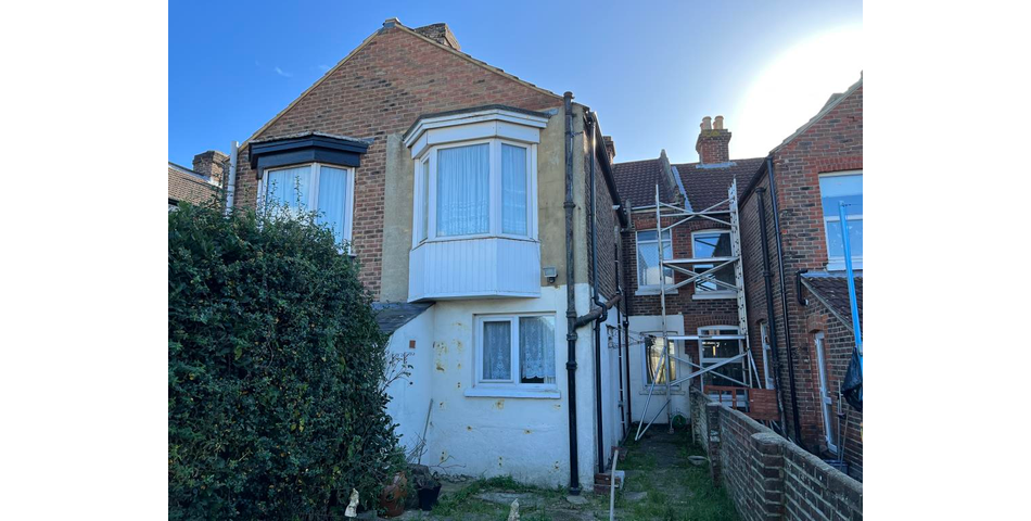 Lot 146 - Three-bedroom House For Improvement
