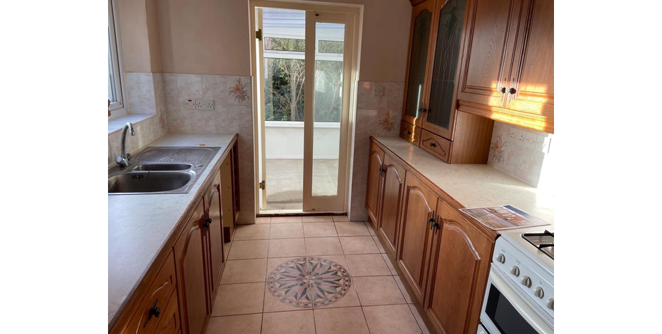 Lot 34 - Bay Fronted House For Improvement