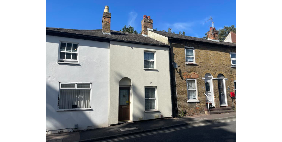 Lot 147 - House For Improvement In Town Centre