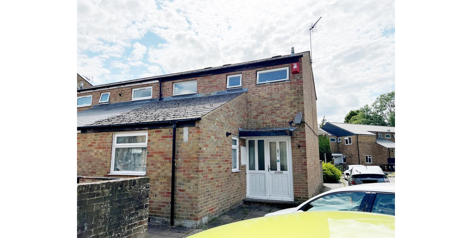 Lot 38 - Freehold House For Investment Or Occupation