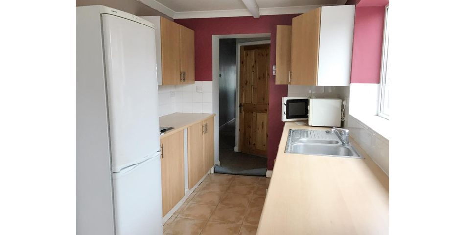 Lot 61 - Freehold Four-bedroom Hmo