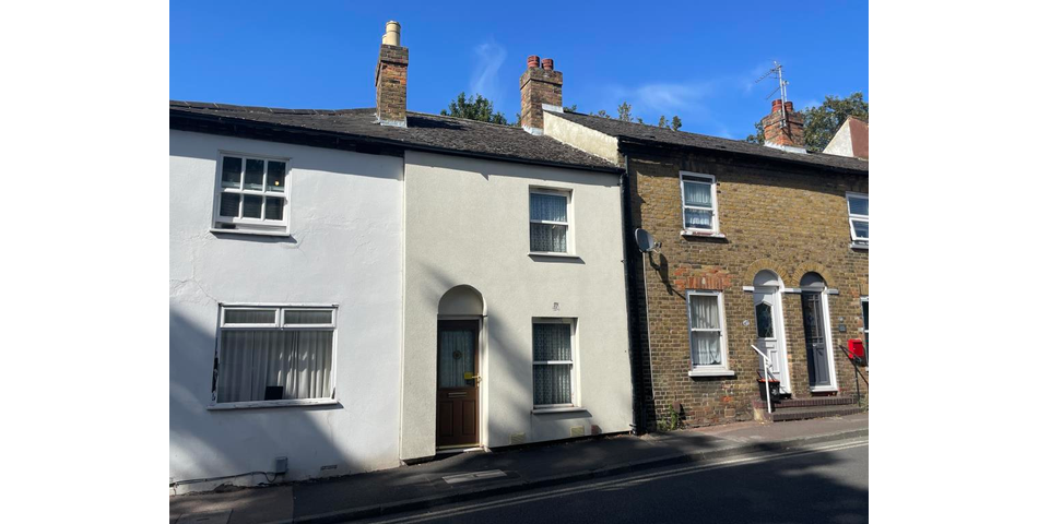Lot 12 - House For Improvement In Town Centre