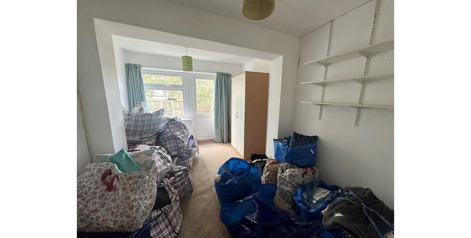 Lot 148 - End-terrace House Close To University