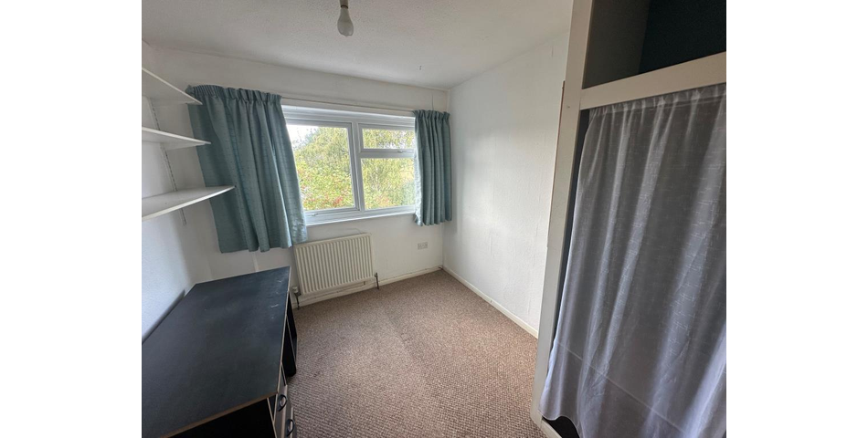 Lot 148 - End-terrace House Close To University