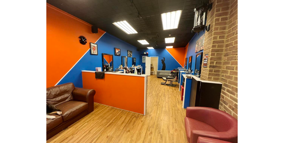 Lot 56 - Freehold Town Centre Commercial Investment