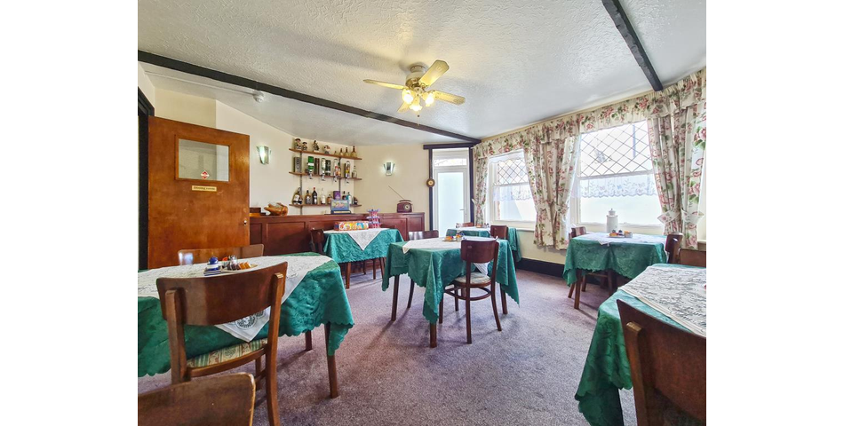 Lot 148 - Seafront Bed And Breakfast With Potential For Conversion