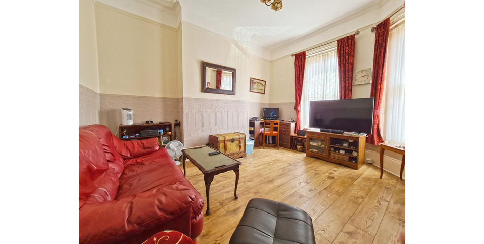 Lot 148 - Seafront Bed And Breakfast With Potential For Conversion