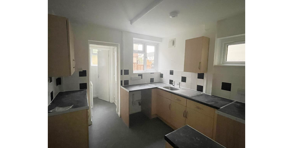Lot 36 - Semi-detached House For Improvement