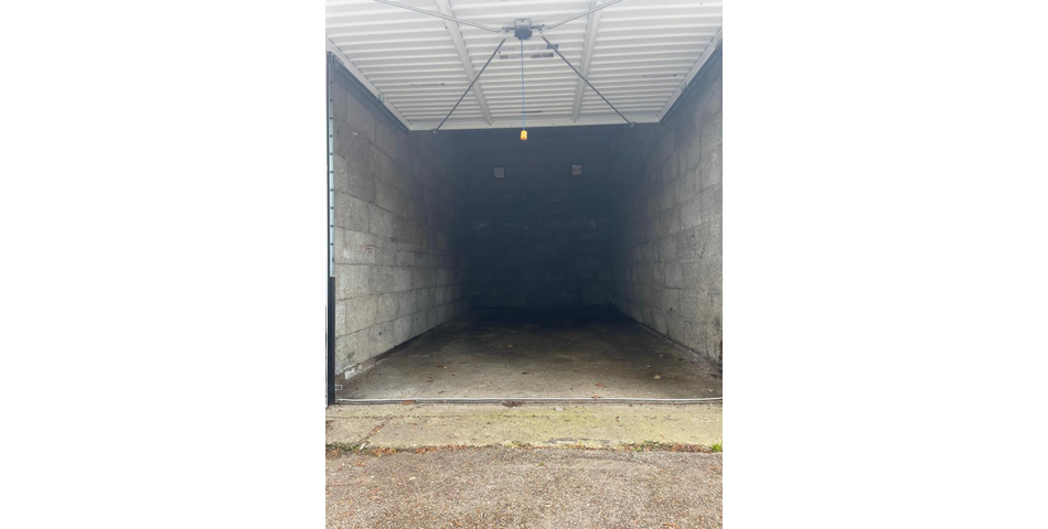 Lot 114 - Ten Refurbished Lock-up Garages