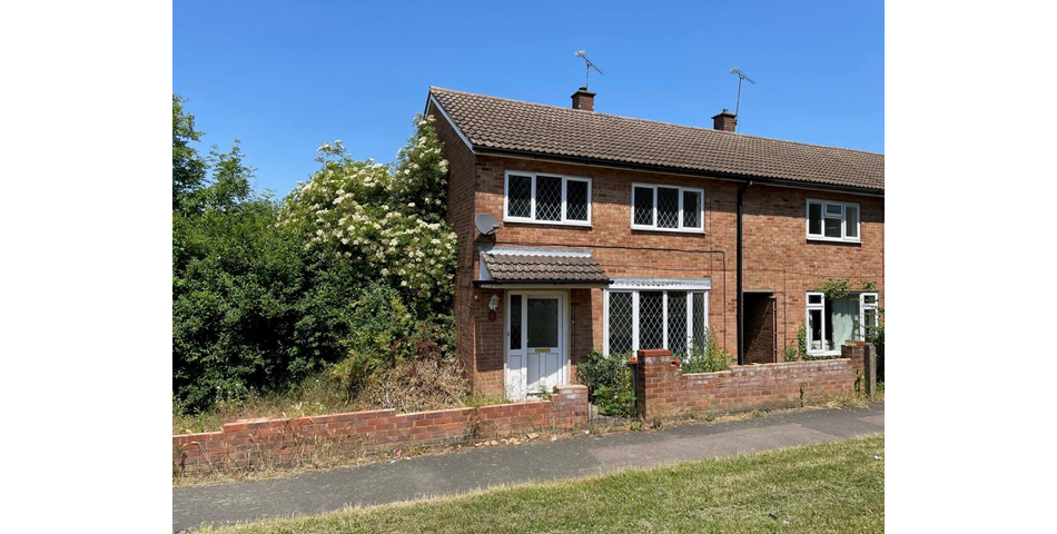 Lot 133 - Freehold End-terrace House For Refurbishment