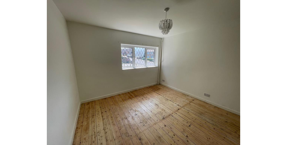 Lot 133 - Freehold End-terrace House For Refurbishment