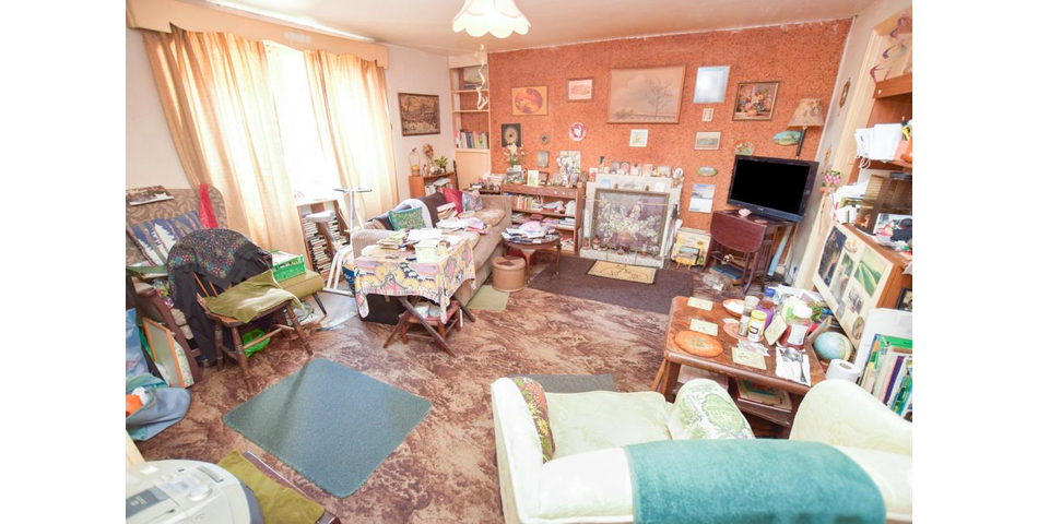Lot 74 - Freehold Investment Comprising Five Apartments With Parking And Gardens