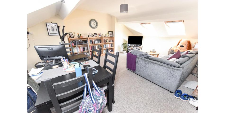 Lot 74 - Freehold Investment Comprising Five Apartments With Parking And Gardens