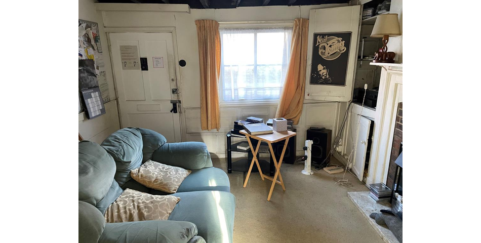 Lot 119 - Character Cottage In Need Of Improvement