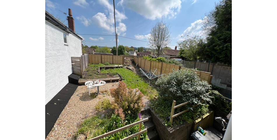 Lot 93 - Cottage For Refurbishment