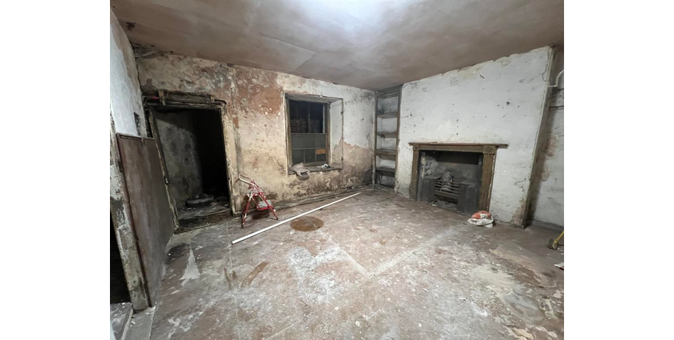Lot 47 - Commercial Building With Potential